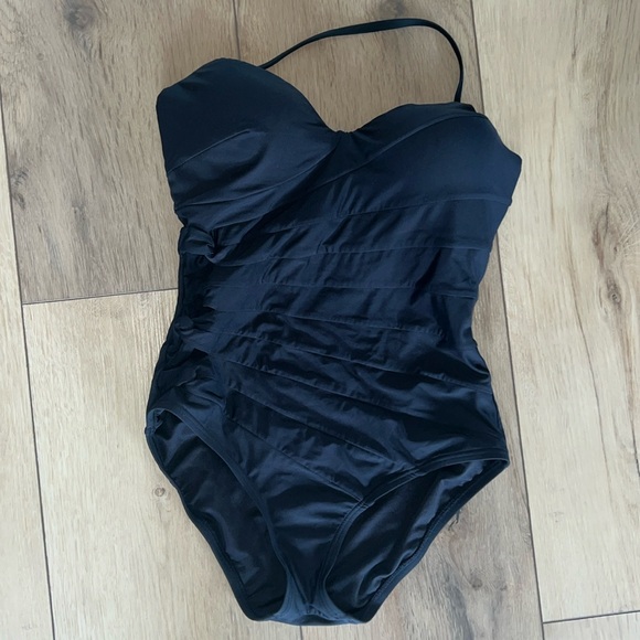 Carmen Marc Valvo one piece swimsuit - Picture 1 of 6